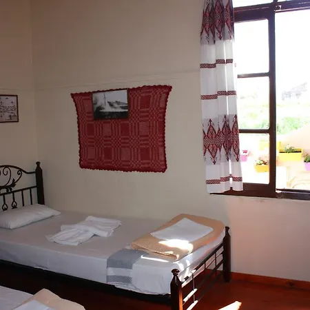 Mme Bassia Apartment *